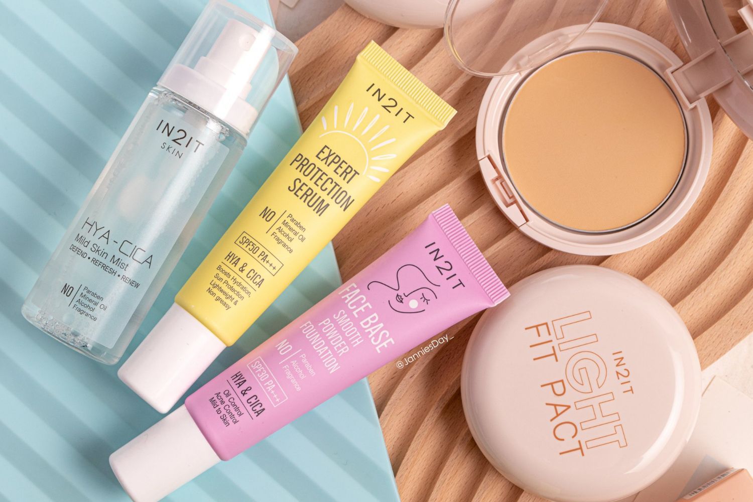 IN2IT Cosmetics hero banner